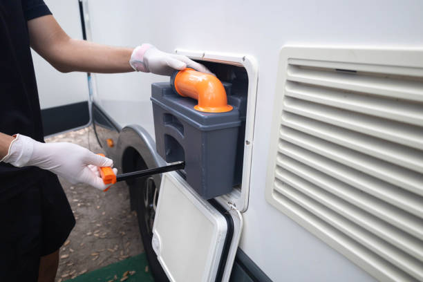 Professional porta potty rental in Riverdale Park, CA